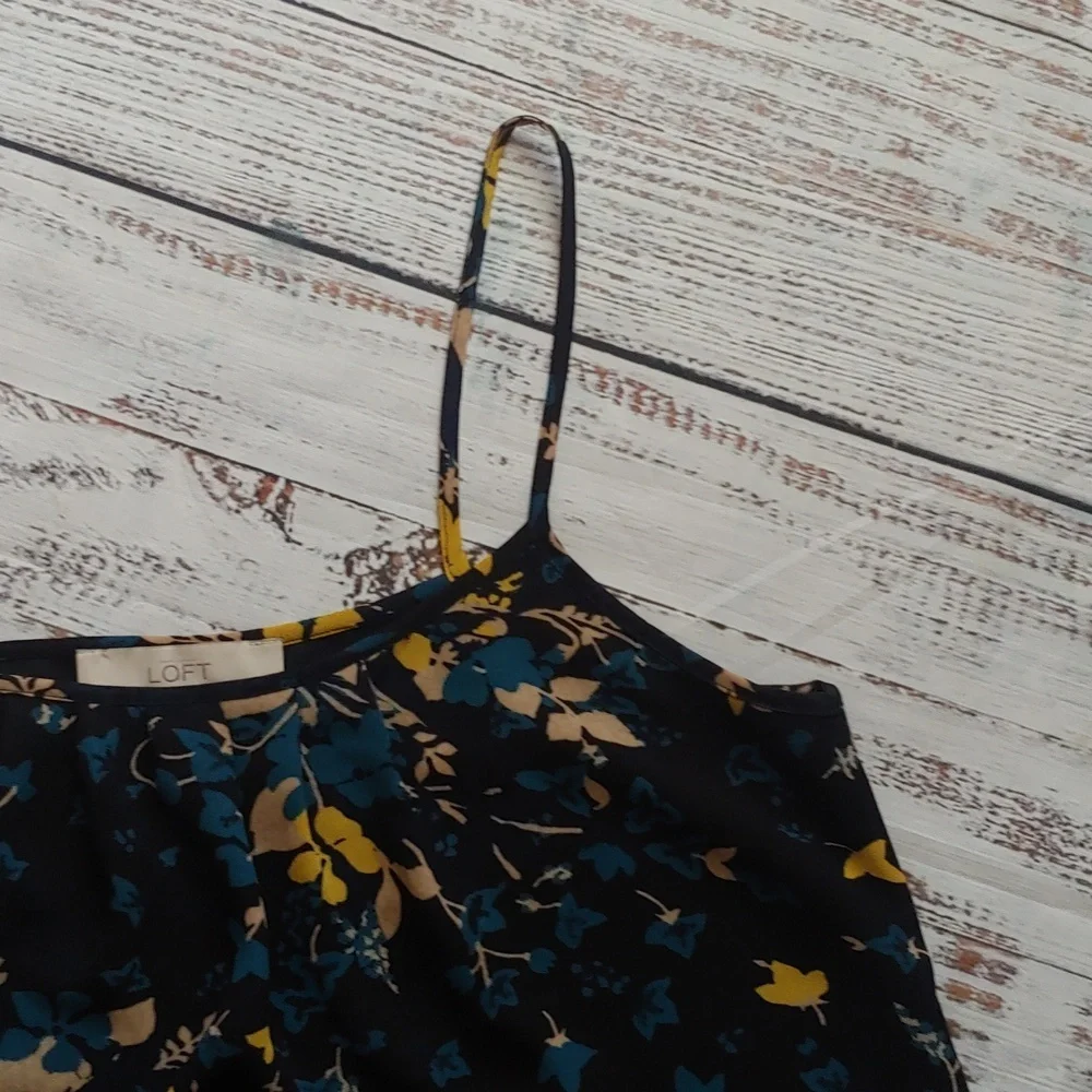 LOFT FLOWY FLORAL CAMI